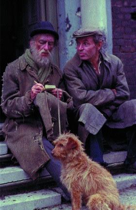 David Kelly as Rashers Tierney in RTÉ’s 1979 production of Strumpet City—‘in the personal fate of Rashers Tierney, Plunkett betrays his realisation that trade union recognition is not enough, but he remains unable to suggest any way beyond it’. (RTÉ Stills Library)