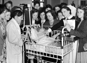 Kathleen Lynn in St Ultan’s, 1953. (Irish Press)