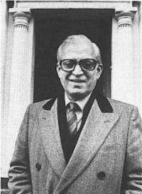 Mohammed ‘Mike’ Butt, a Kenyan of Kashmiri descent, who hired out cars to Jomo Kenyatta, then organising the Mau Mau, emigrated to Ireland and opened the Golden Orient restaurant in Lower Baggot Street in 1956 and the Tandoori Rooms in Harcourt Street in the 1970s. In the 1950s he also introduced the country to ice lollies. A naturalised Irish citizen, he served in the 1970s as Pakistan’s honorary consul in Dublin. Butt became a major force in the Irish catering industry and was instrumental in establishing the Restaurant Owners’ Association of Ireland.