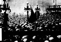 ‘Red Clydeside’—workers’ demonstration (with red flag) in George Square, Glasgow, in 1919. The ‘Red Clydeside’ Labour MPs elected in 1922 supported MacDonald in the first ever contest to elect a Labour leader, but by the time the first Labour government fell after only nine months in office they, and other left-wingers, had become disillusioned with his cautious political and economic policies. (Scottish Media Newspapers)
