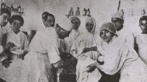 Surgery in a Turkish military hospital behind the lines. (Turkish general staff, History of War Dept.)